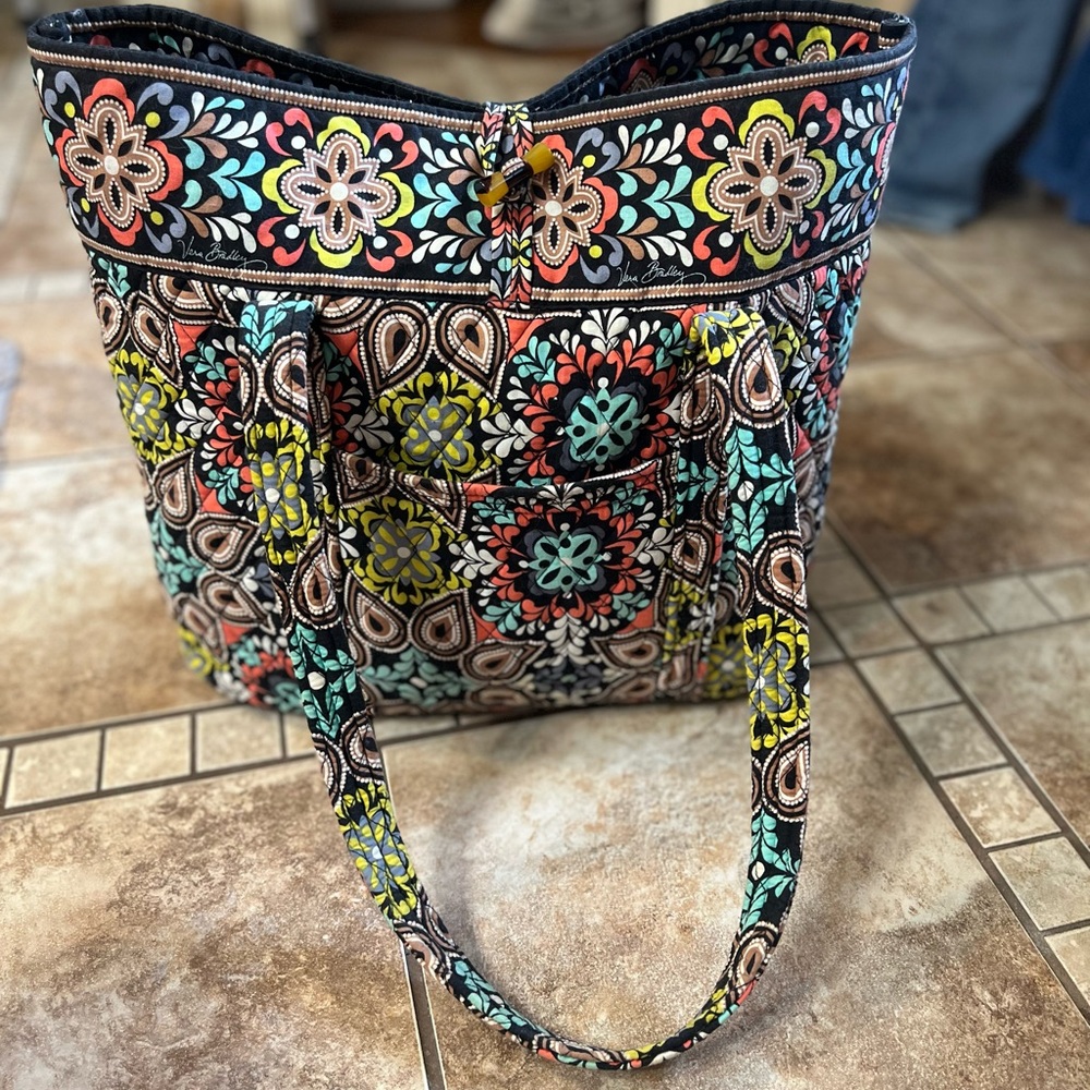 Vera Bradley Multicolor Floral Tote